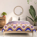 Psychedelic Eye Melt - Blue & Pink Comforter Gallery Image 3