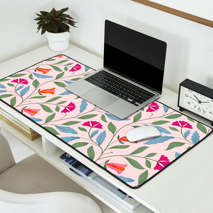 Floral Play - Vintage-Inspired Pattern Desk Mat Gallery Image 2