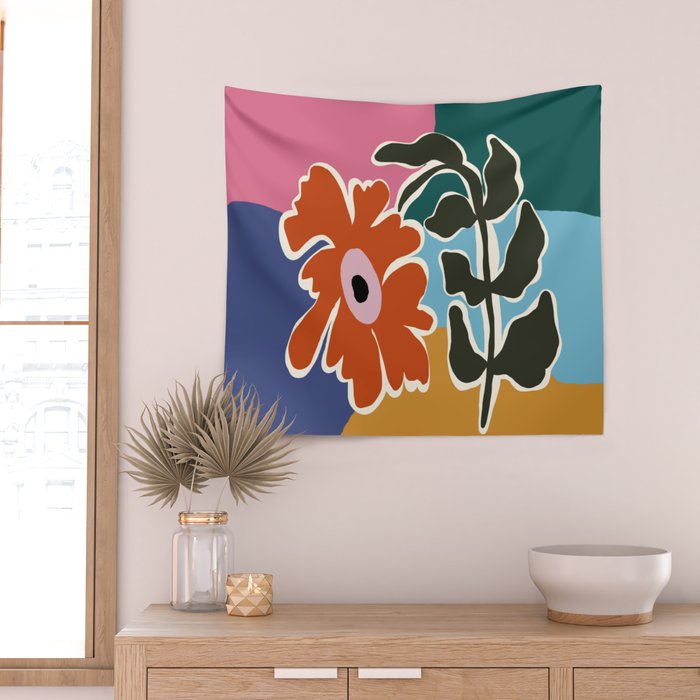 Retro minimal flower I Wall Tapestry Gallery Image 2