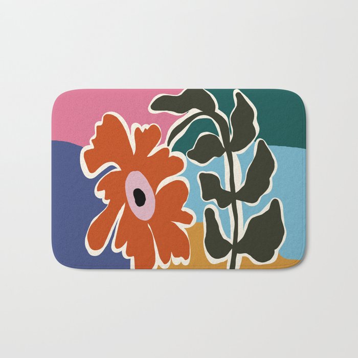 Retro minimal flower I Bath Mat Gallery Image 1