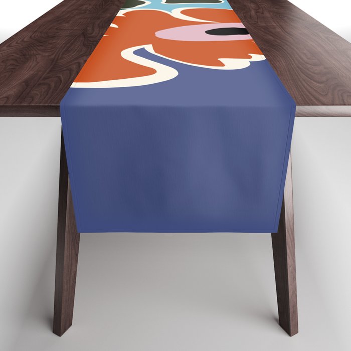 Retro minimal flower I Table Runner Gallery Image 1