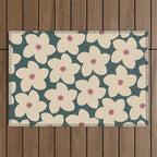 Green And Cream Retro Flower Outdoor Rug Gallery Image 1