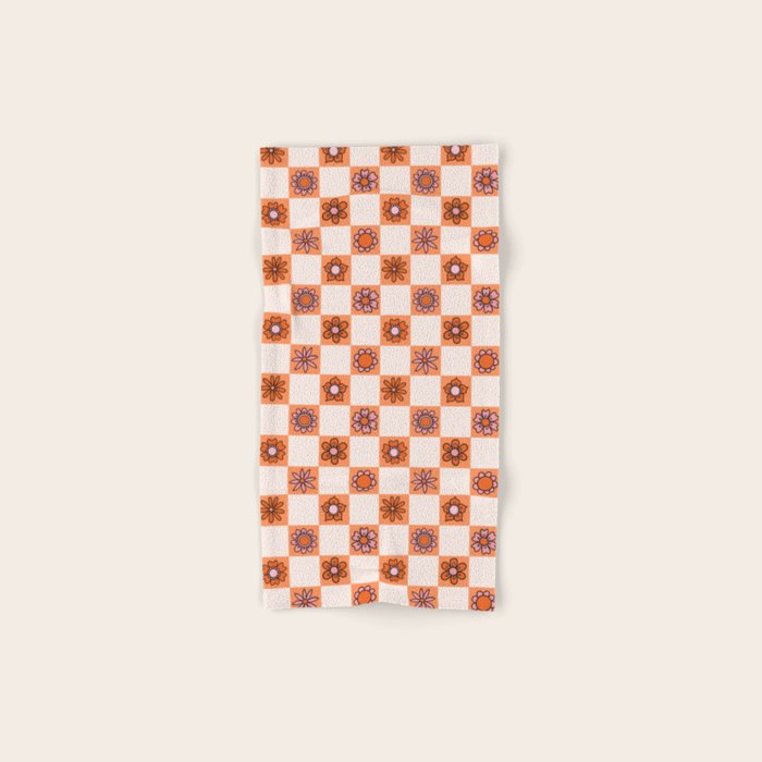 Fall Flower Checkered Print in Peach Bath Towel Gallery Image 1