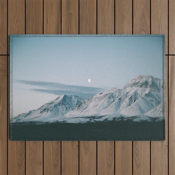 The Yukon Outdoor Rug Gallery Image 1
