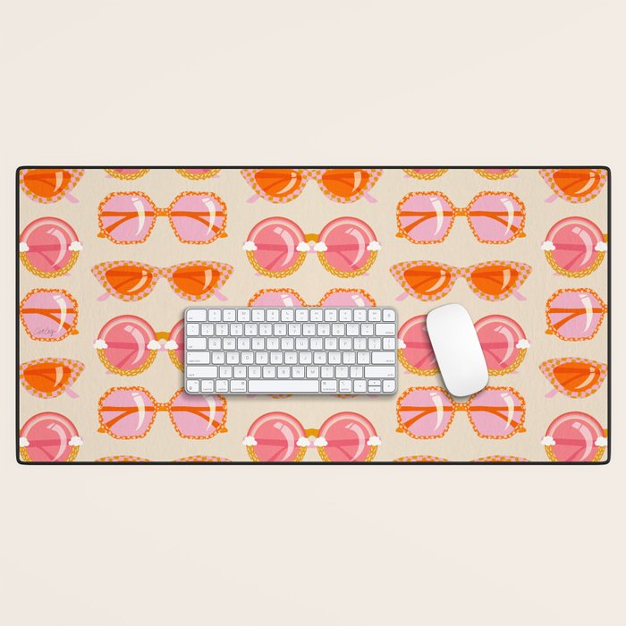 Retro Sunglasses - Peach OmbrÃ© on Cream Desk Mat Gallery Image 1