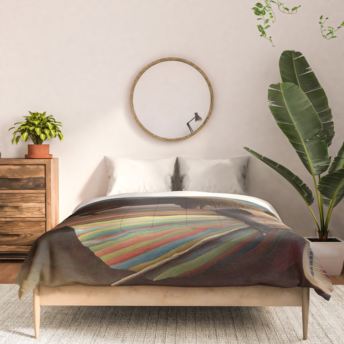 'The Sleeping Gypsy' Lion and Moon While Sleeping in the Desert by Henri Rousseau Comforter Gallery Image 3
