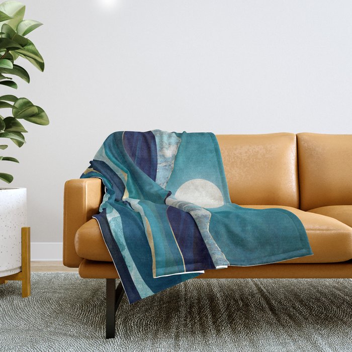 Winter Sea Throw Blanket Gallery Image 1