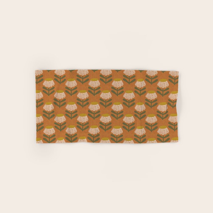 Retro Floral Burnt Orange - Mid Century Modern Daisy Bath Towel Gallery Image 1