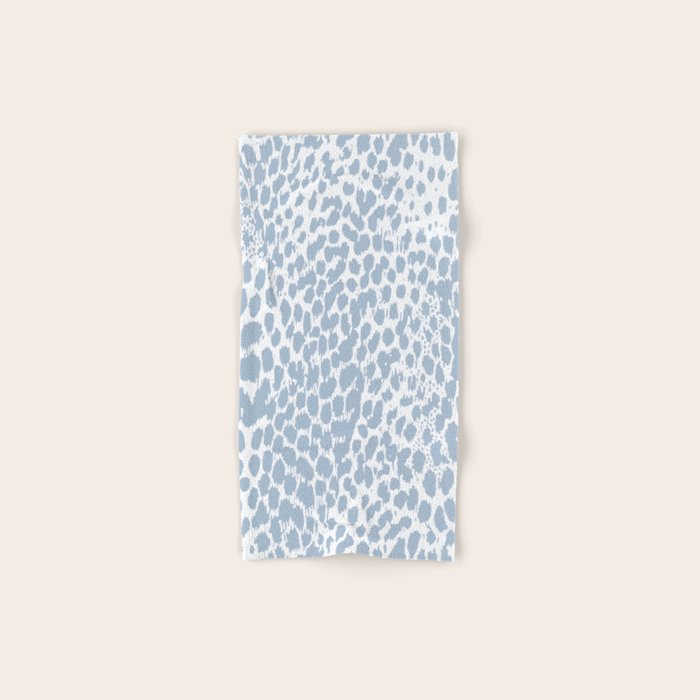 Cloud Leopard Calm Bath Towel Gallery Image 1