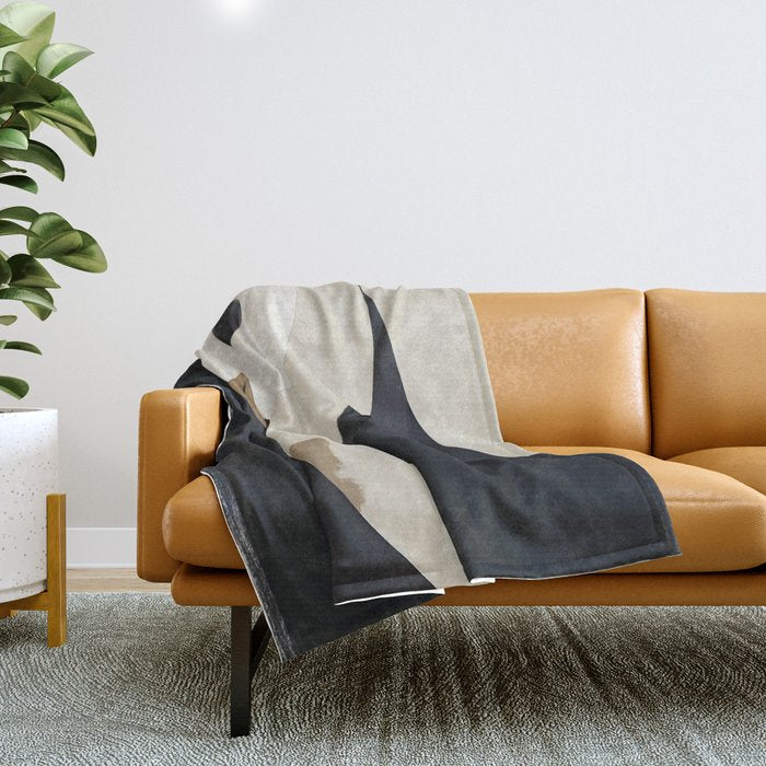 The Owl Throw Blanket Gallery Image 1