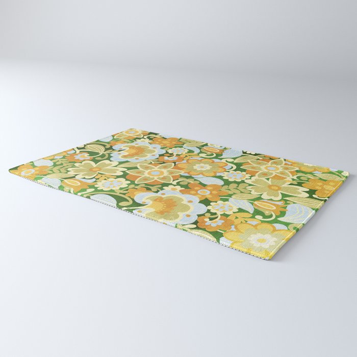 1970s in Green Rug Gallery Image 3