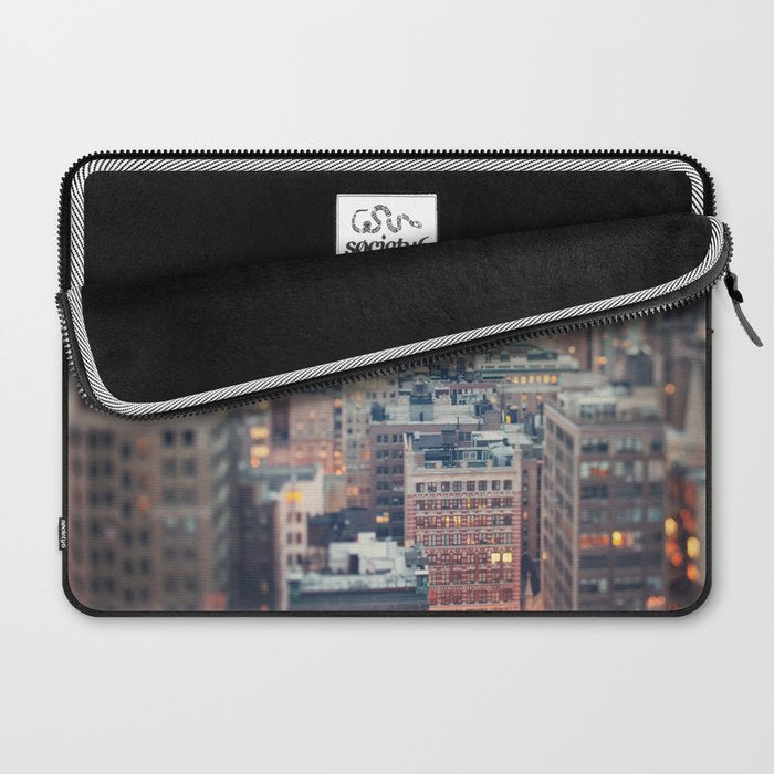 Midtown Magic Laptop Sleeve Gallery Image 2