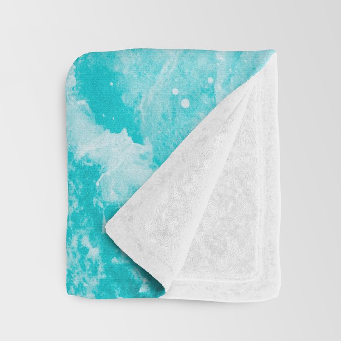 Perfect Sea Waves Throw Blanket Gallery Image 3