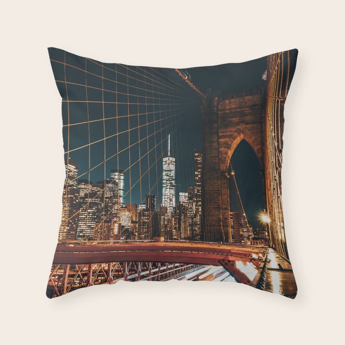 Brooklyn Bridge and Manhattan skyline in New York City at night Throw Pillow Gallery Image 6