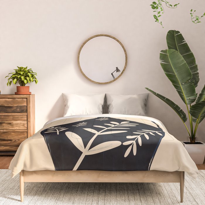 Minimal Abstract Art Vase 19 Comforter Gallery Image 3