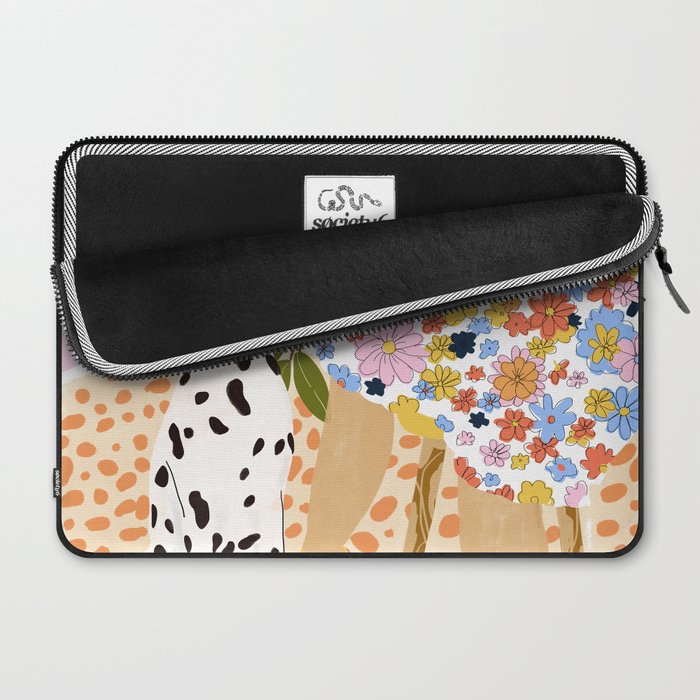The Chaotic Life Laptop Sleeve Gallery Image 2