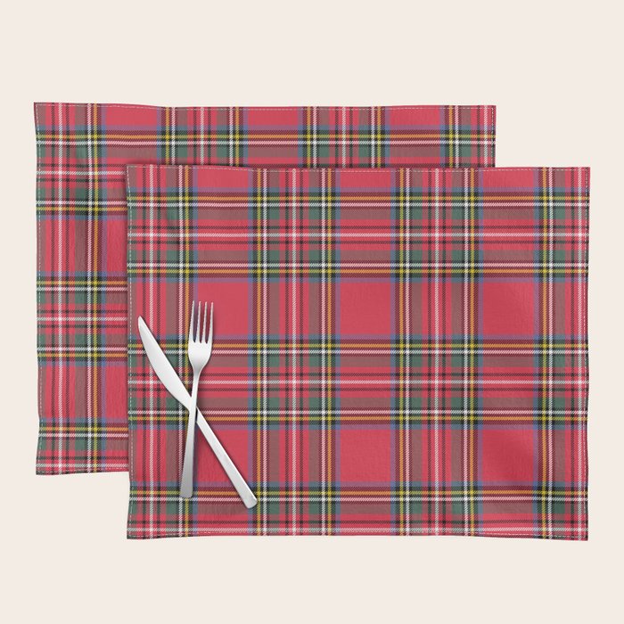 Red & Green Tartan Pattern Placemat Gallery Image 1
