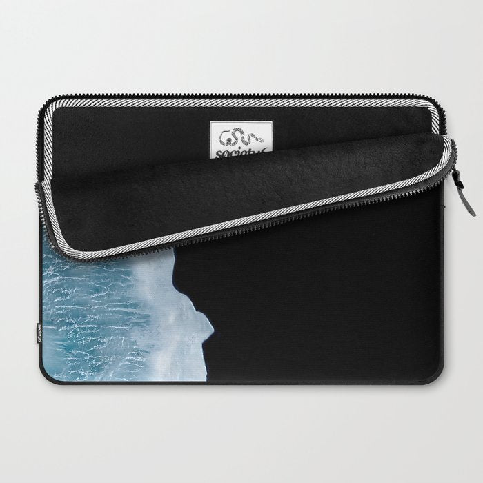 Minimalist wave crashing on a black sand beach in Iceland â Ocean Landscape Photography Laptop Sleeve Gallery Image 2