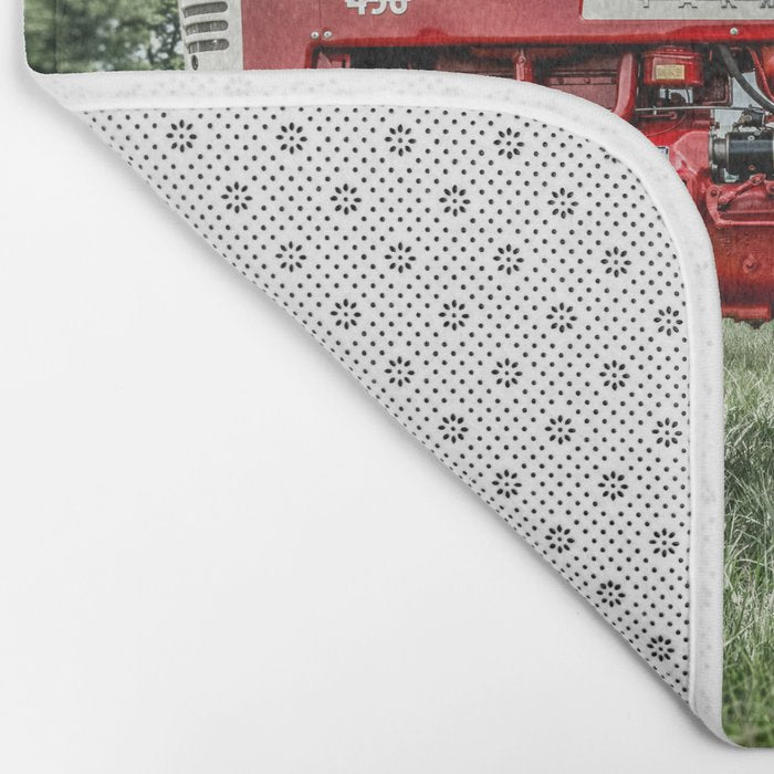 Vintage IH Farmall 450 Side View Red Tractor Bath Mat Gallery Image 2