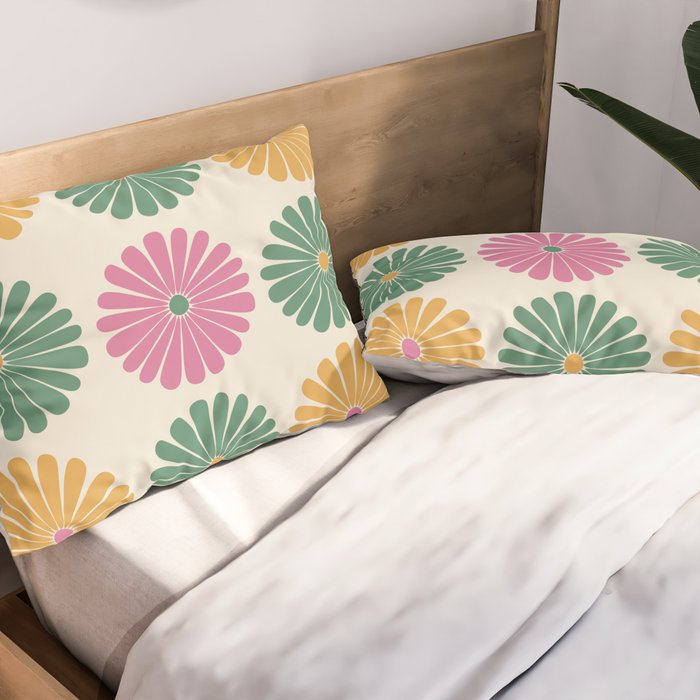 Retro Summer Daisies XI Pillow Sham Gallery Image 2