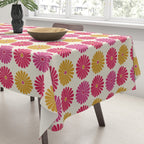 Retro Summer Daisies VII Tablecloth Gallery Image 3