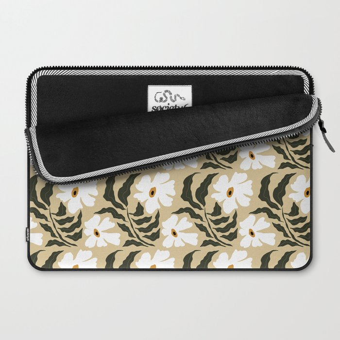 White daisy  Laptop Sleeve Gallery Image 2