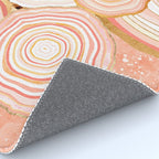Coral Agate Abstract Rug Gallery Image 4