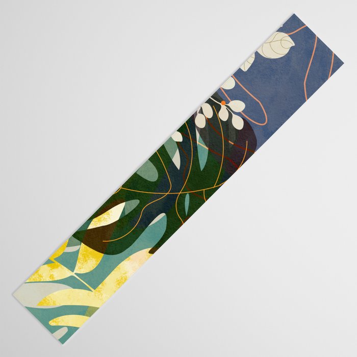 Leaves tropical Table Runner Gallery Image 3