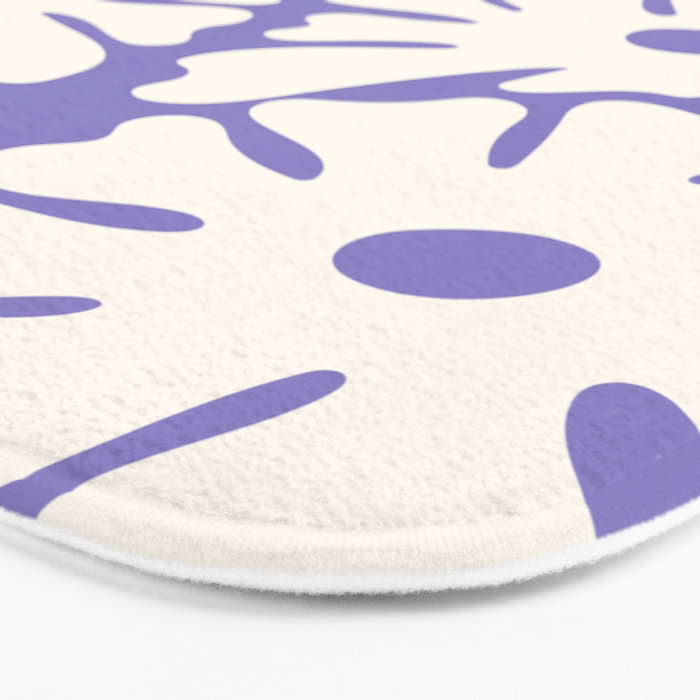 Mid-Century Flowers in Blue & White Bath Mat Gallery Image 3