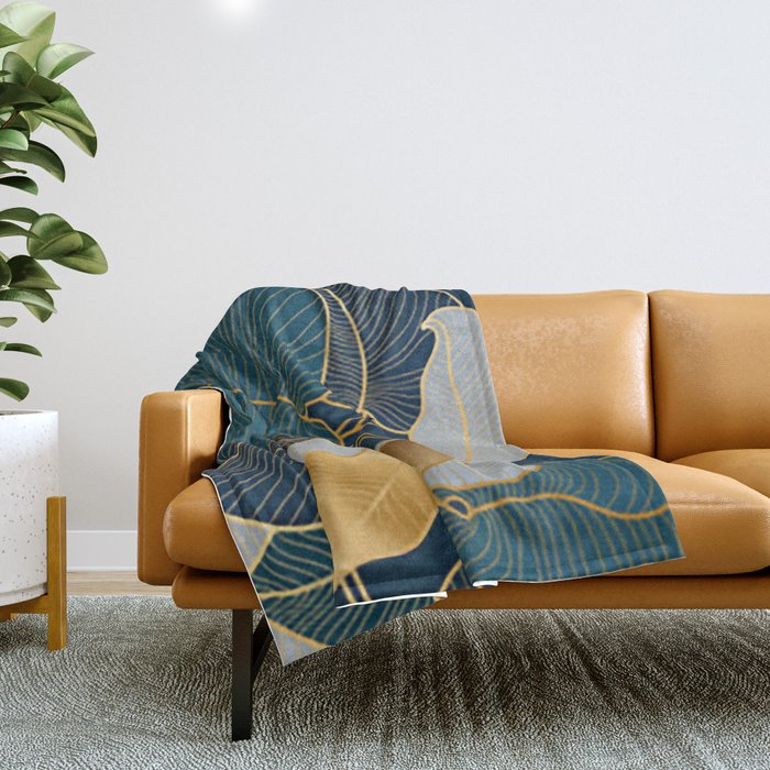 Art deco leaves Throw Blanket Gallery Image 1