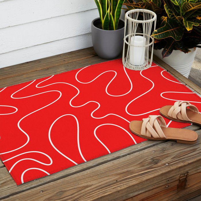 Bold Red Squiggle Abstract Pattern Outdoor Rug Gallery Image 2