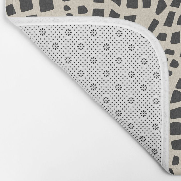 BAZAAR MAXIMA SPOTS Bath Mat Gallery Image 2