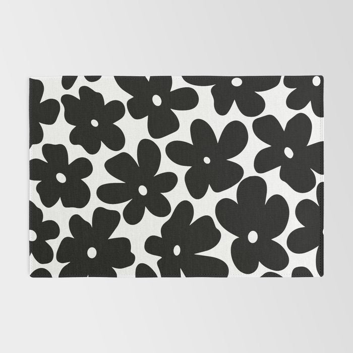 Black & White Flower - 70's Daisies Rug Gallery Image 2