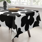 Black & White Flower - 70's Daisies Tablecloth Gallery Image 3