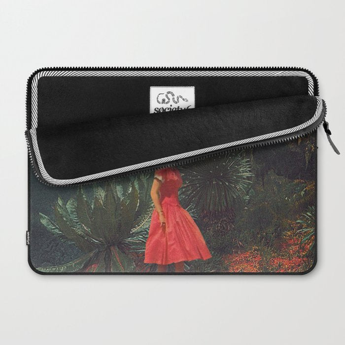 20 Seconds before the Rain Laptop Sleeve Gallery Image 2