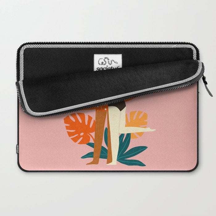 The kiss Laptop Sleeve Gallery Image 2