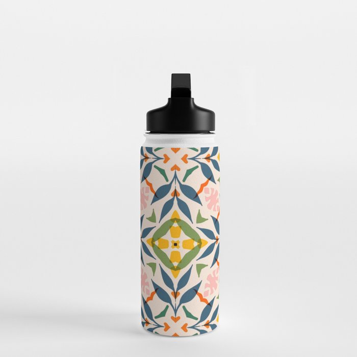 Scandi garden Water Bottle Gallery Image 3