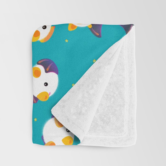 Honduran white bat (Flying mochi) Throw Blanket Gallery Image 3
