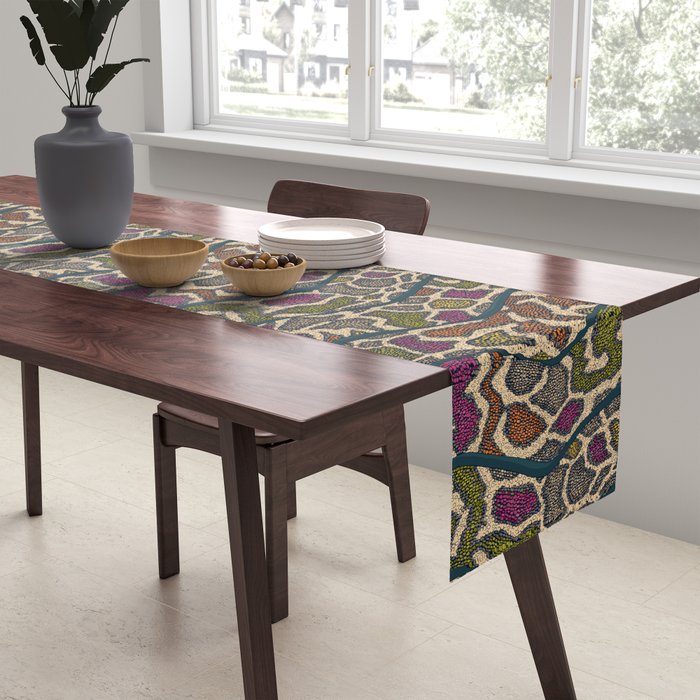 boa wave Table Runner Gallery Image 2