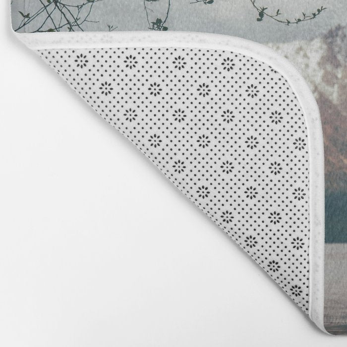 Perfectly Framed Bath Mat Gallery Image 2