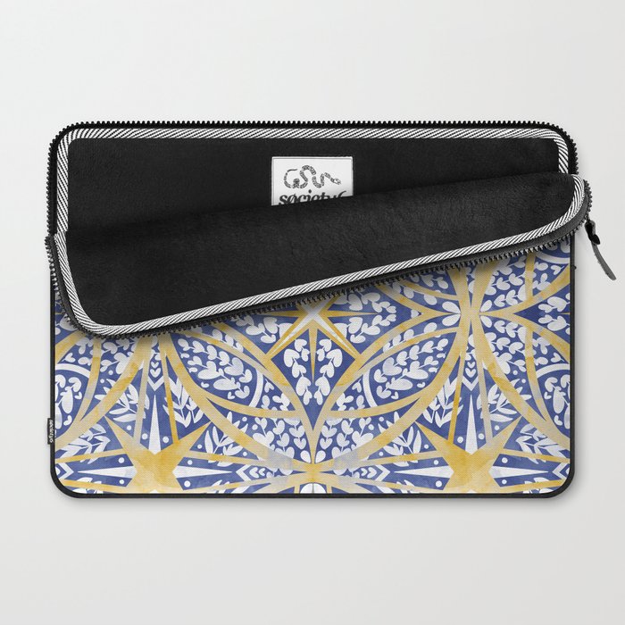 Tile wild leaves starry BY Laptop Sleeve Gallery Image 2