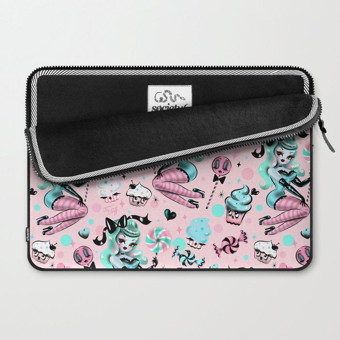 MInt Sugar Pinup Doll Pattern Laptop Sleeve Gallery Image 2