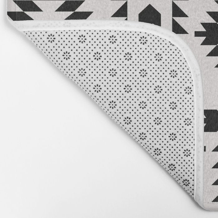 GEO PANEL WHITE Bath Mat Gallery Image 2