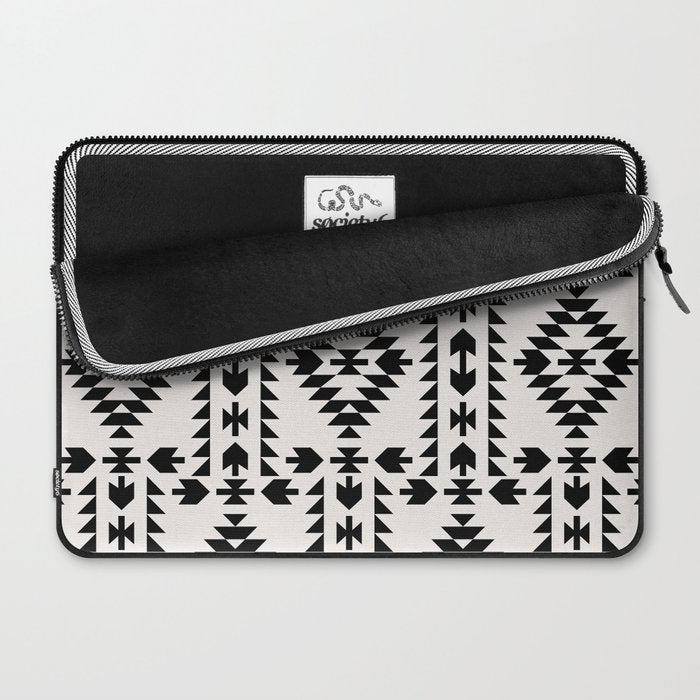 GEO PANEL WHITE Laptop Sleeve Gallery Image 2