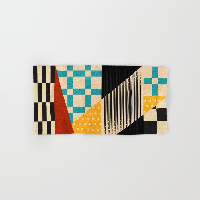 Retro Textured Modern Geometry City   Bath Towel Gallery Image 1