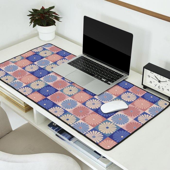 Retro Flowers Check Pattern XIII Desk Mat Gallery Image 2