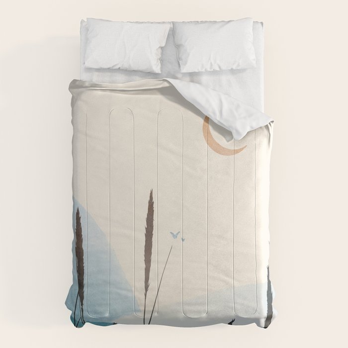 Nostalgic Beauty I  Comforter Gallery Image 1