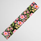 Retro vintage pink daisies pattern  Table Runner Gallery Image 3