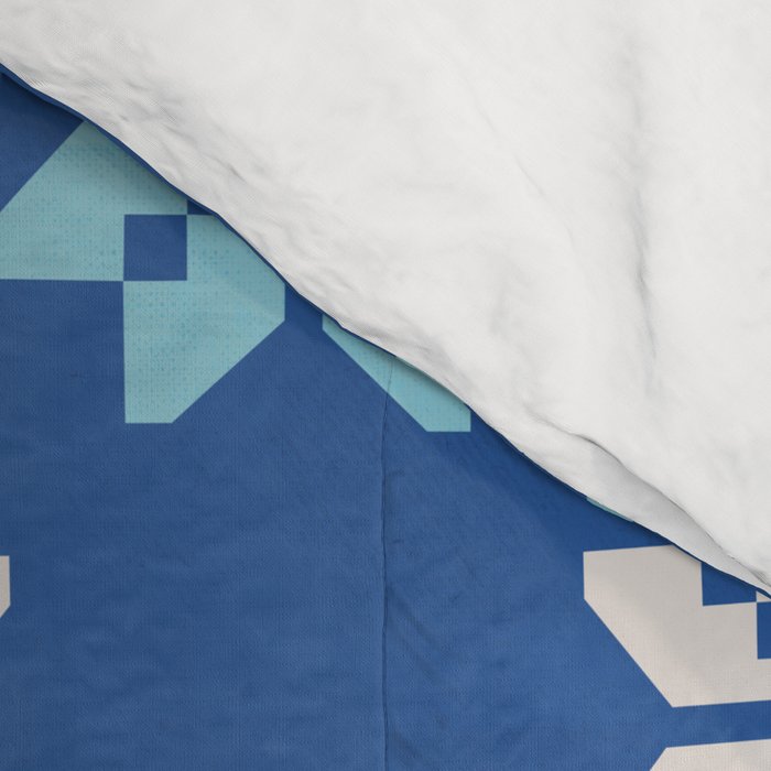 Contrasting Blues: Bethlehem Star Mosaic Comforter Gallery Image 4