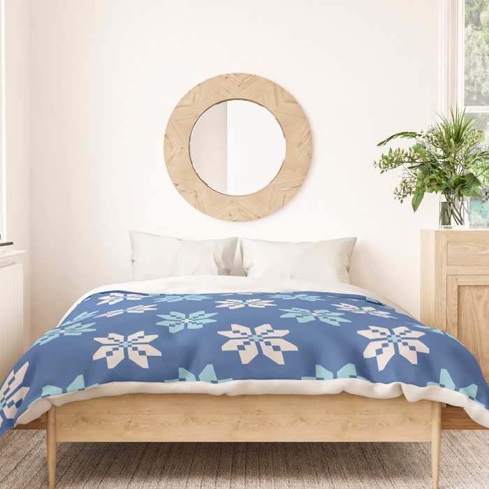 Contrasting Blues: Bethlehem Star Mosaic Duvet Cover Gallery Image 3